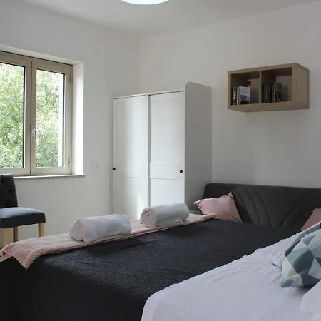 Casa Piredda Icore Iun R7749